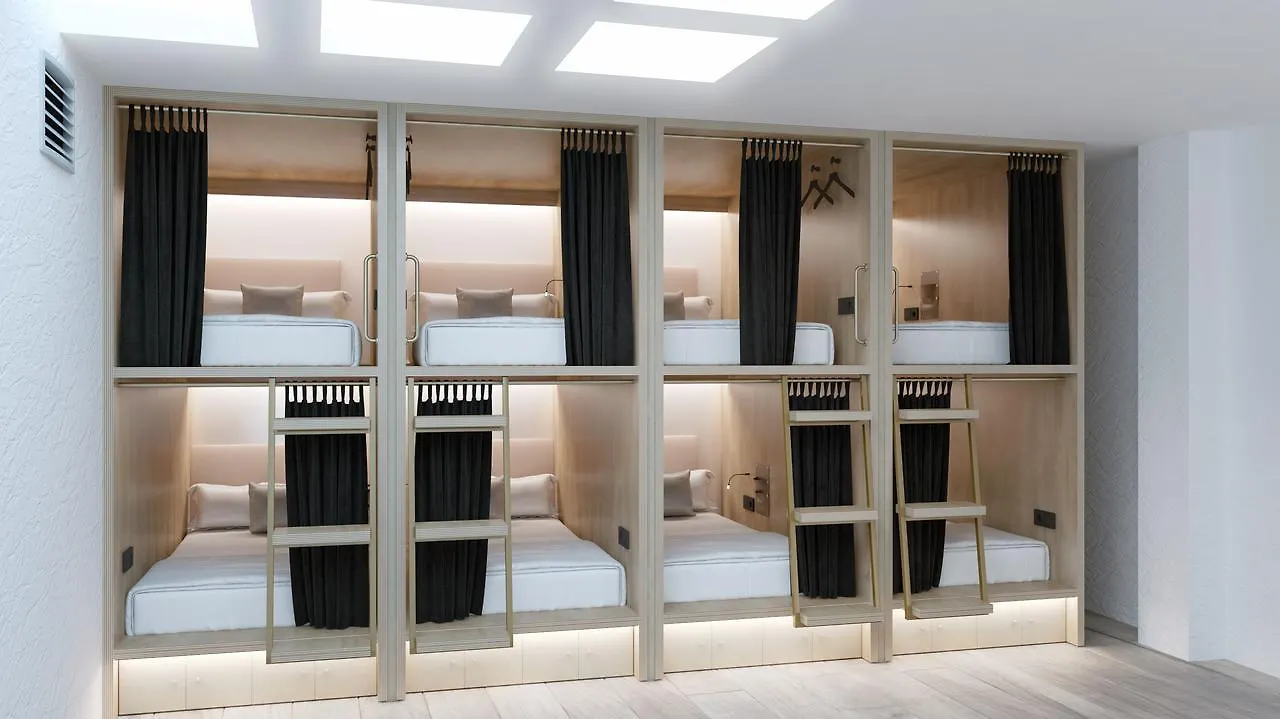 Singular Hostel By Eurotels - Albergue Juvenil Palma de Mallorca