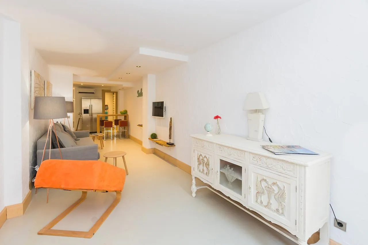 Singular Hostel By Eurotels - Albergue Juvenil Palma de Mallorca